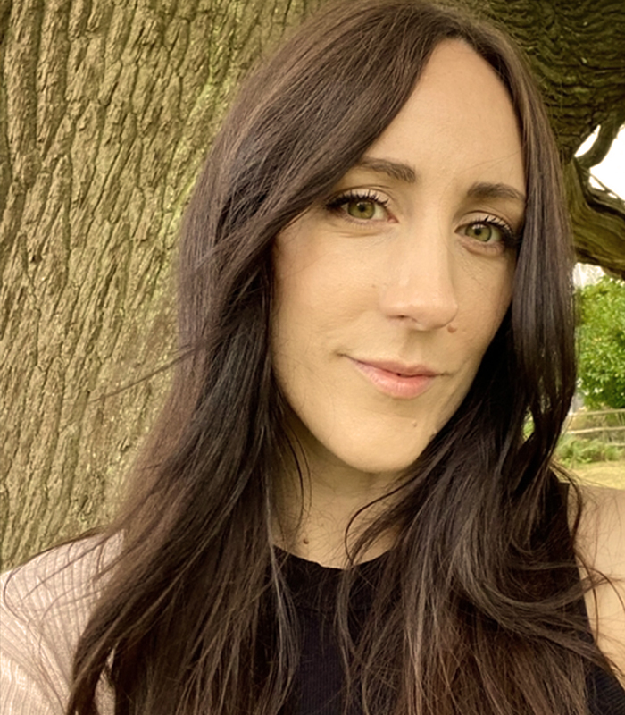 Kelly Emmett (Bulled)